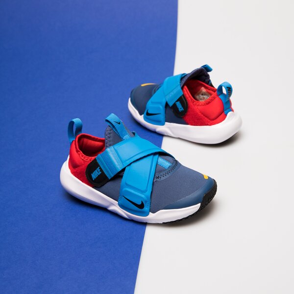 Детски маратонки NIKE KOEMI  cz0186-402 цвят син