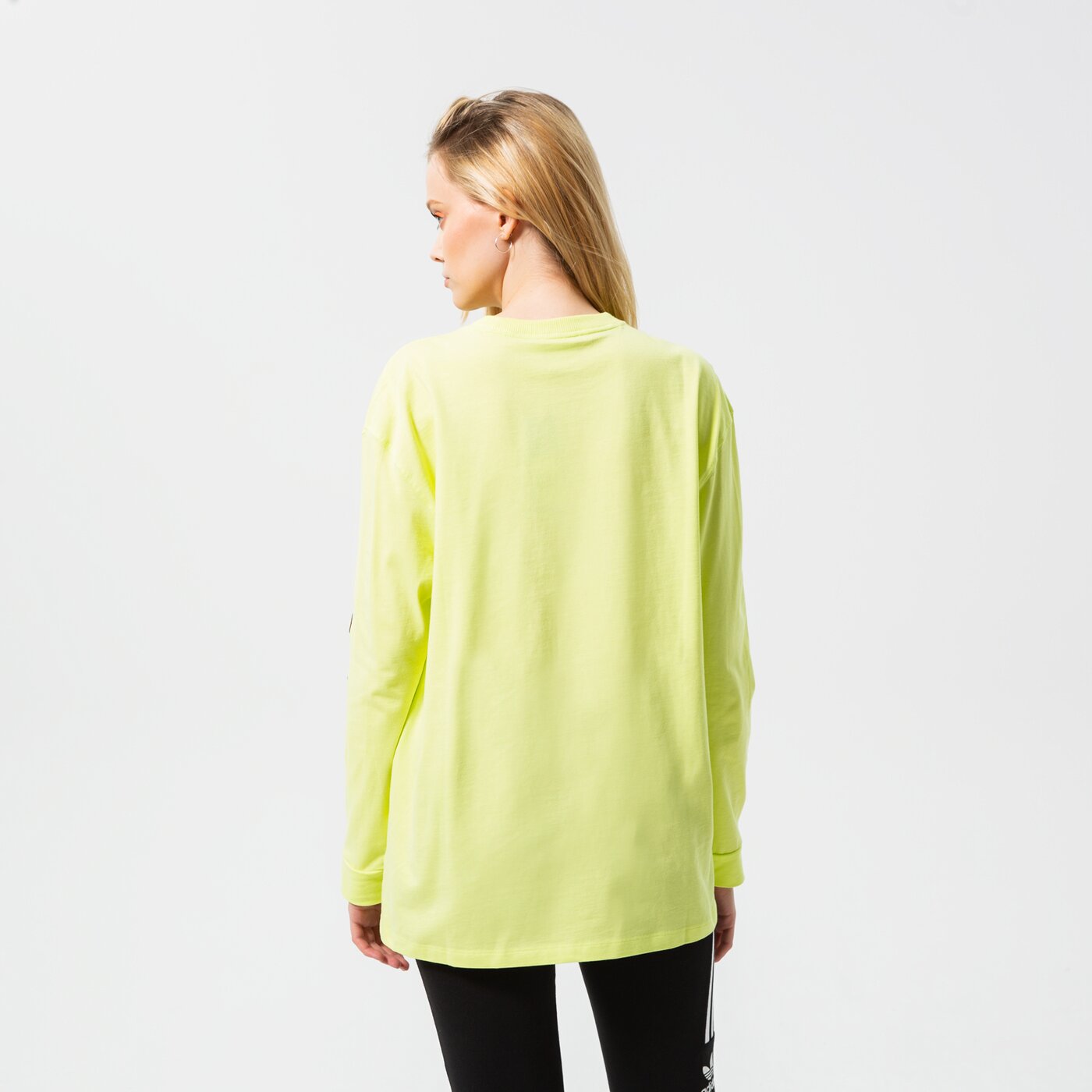 Дамска тениска ADIDAS ТЕНИСКА GRAPHIC LS hc5428 цвят жълт