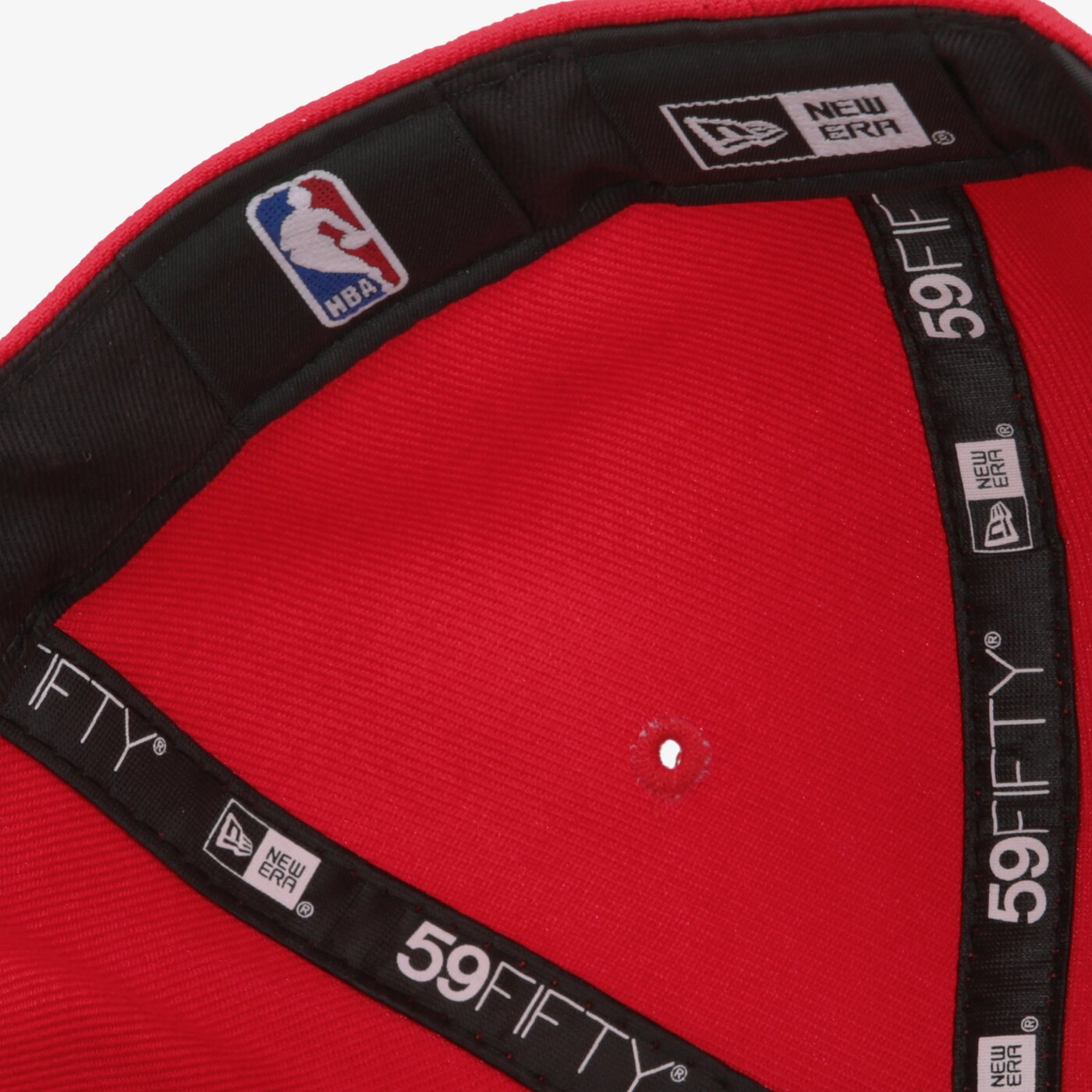Дамска шапка с козирка NEW ERA ШАПКА NBA BASIC CHICAGO BULLS 10861624 цвят червен