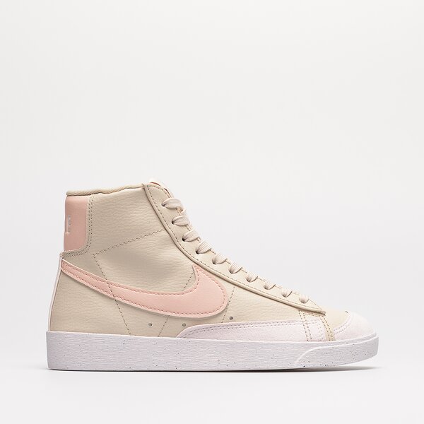 Дамски маратонки NIKE W BLAZER MID '77 NEXT NATURE fb0780-100 цвят бежов