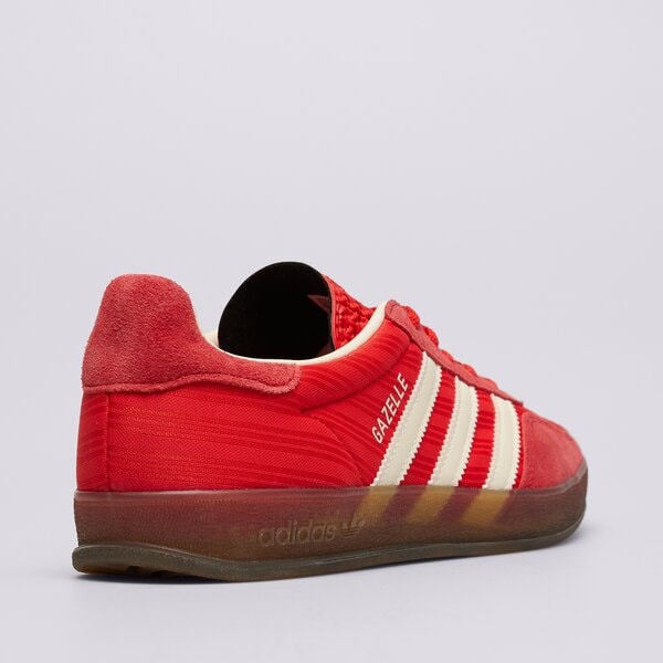 Дамски маратонки ADIDAS GAZELLE INDOOR W js1411 цвят червен
