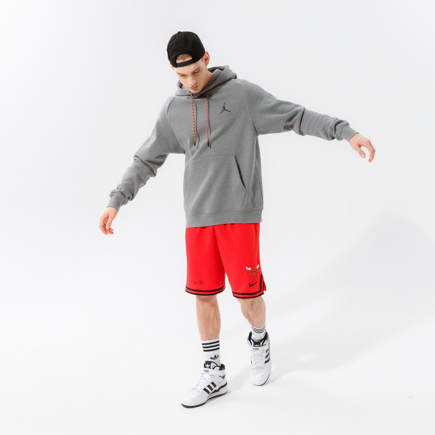 Мъжки къси панталони NIKE ШОРТИ CHI M NK DF DNA SHORT TEAM NBA dh9169-657 цвят червен