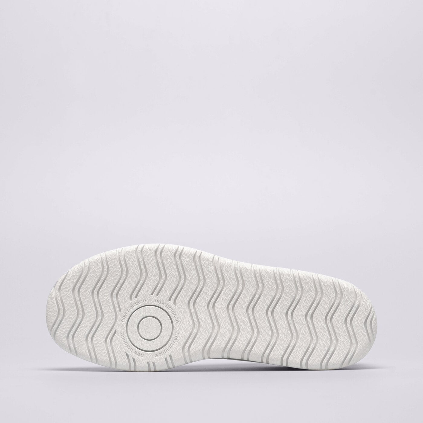 Дамски маратонки NEW BALANCE CT302 ct302lh цвят бял