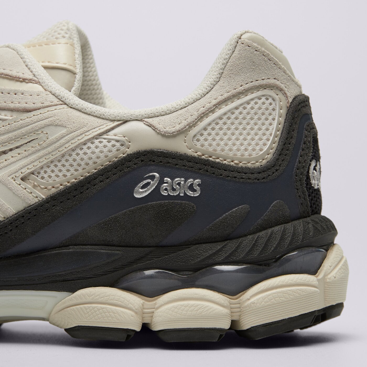 Мъжки маратонки ASICS NYC 1203a383-111 цвят бял