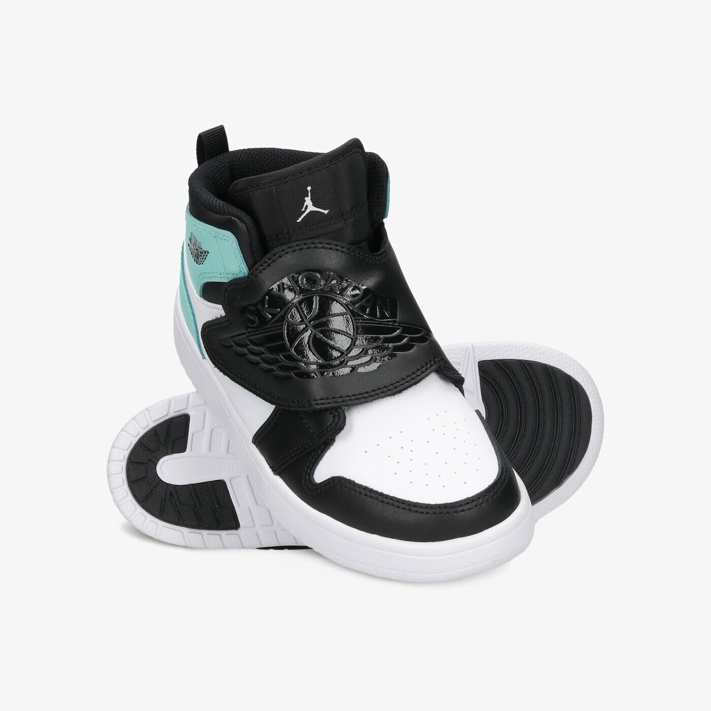 Детски маратонки SKY JORDAN 1  bq7197-032 цвят син