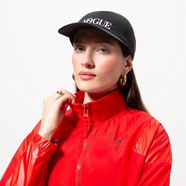 Дамска шапка с козирка PUMA ШАПКА PUMA X VOGUE BASEBALL CAP 023846-01 цвят черен