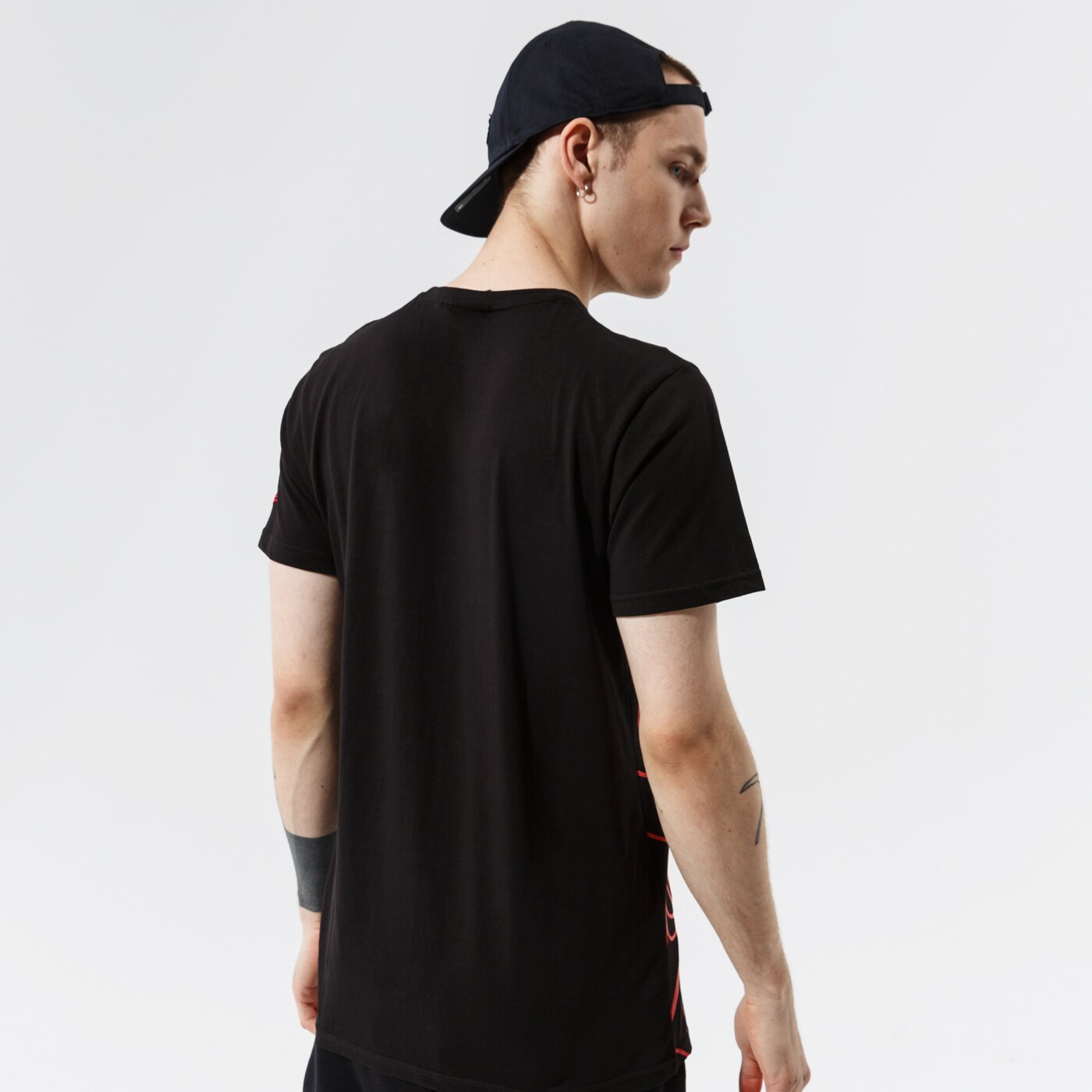 Мъжка тениска NEW ERA ТЕНИСКА NBA ENLARGED LOGO TEE CHIBUL BLK 12827220 цвят черен