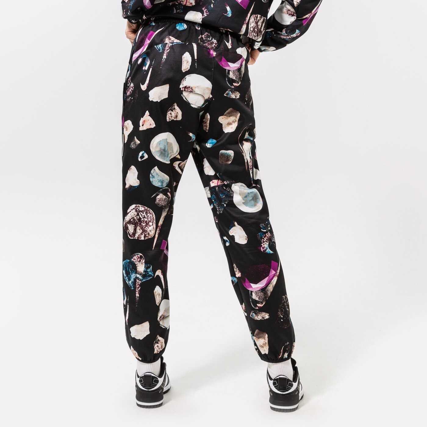 Дамски панталони NIKE ПАНТАЛОНИ W NK DF SI SSNL PANT NBA dq6905-010 цвят черен