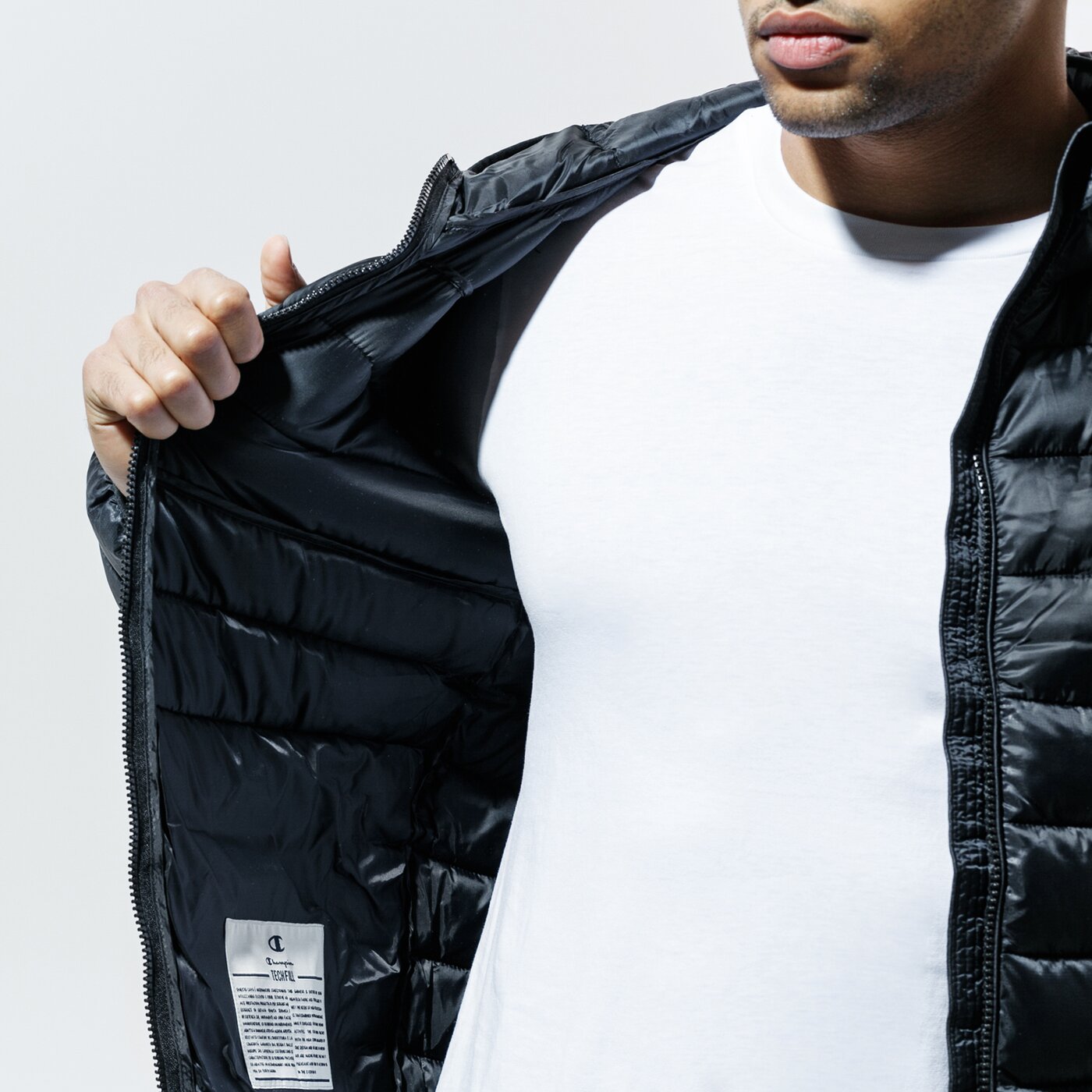 Мъжко зимно яке CHAMPION ЯКЕ ЗИМНО HOODED JACKET 214869kl001 цвят черен