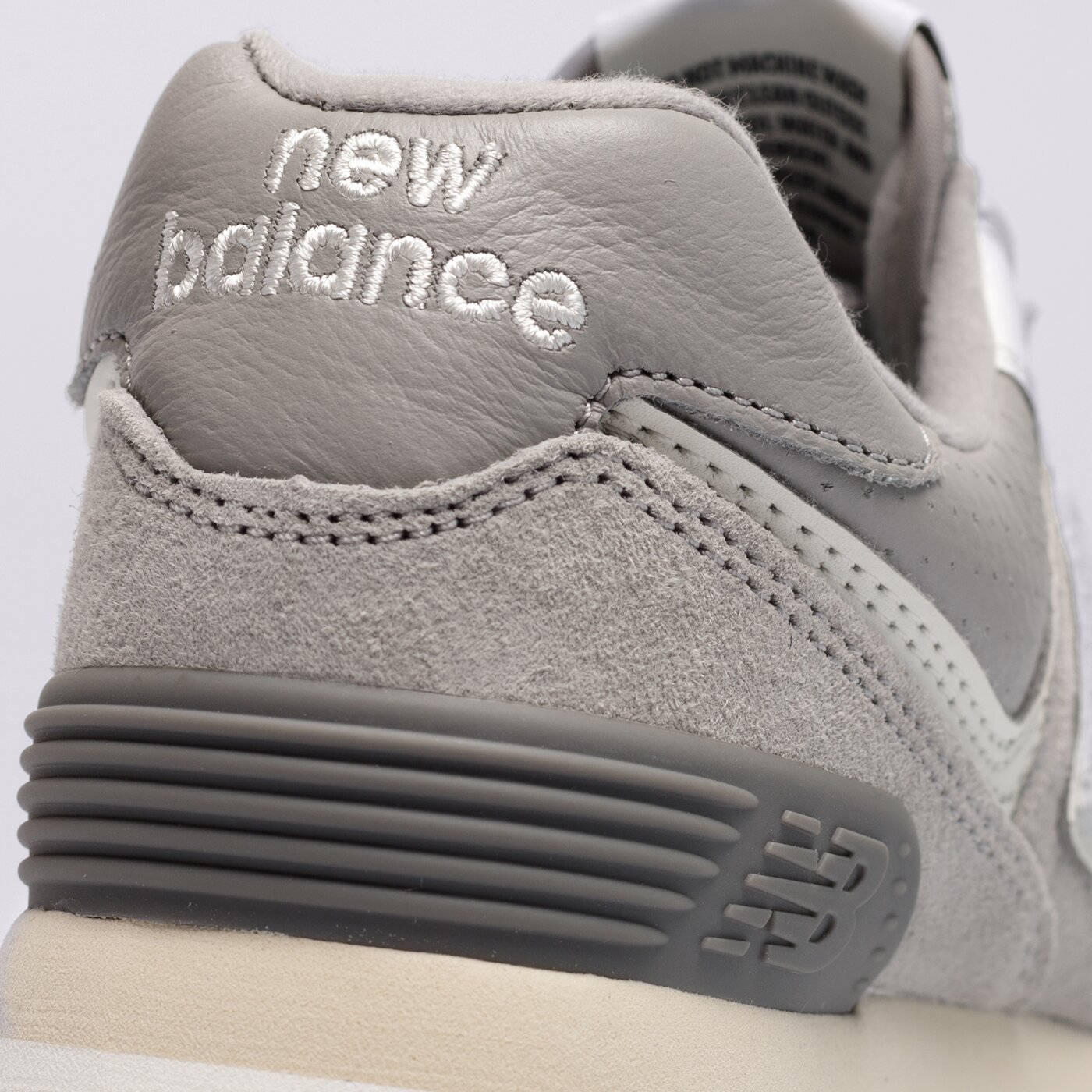 Дамски маратонки NEW BALANCE 574  wl574zba цвят сив