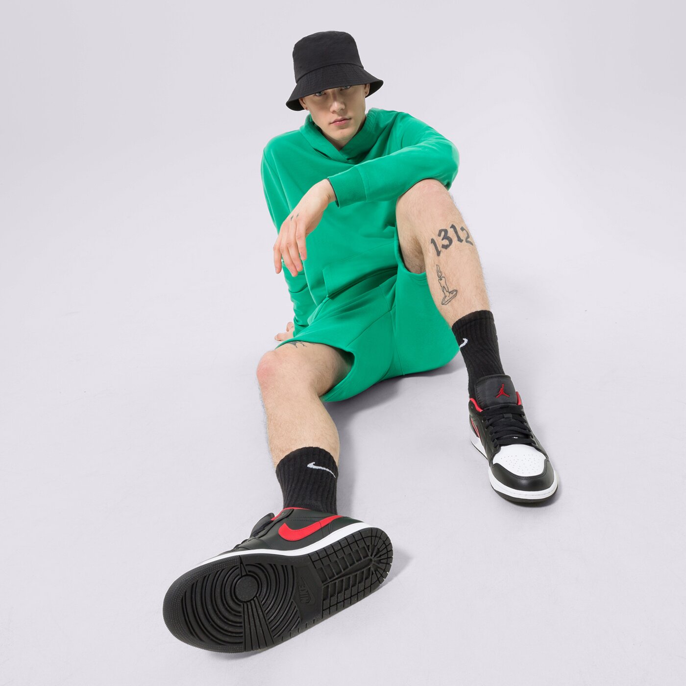 Мъжки къси панталони CONFRONT ШОРТИ ESSENTIAL GREEN cf123szm90003 цвят зелен