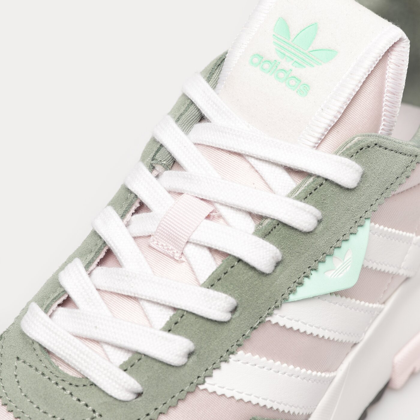 Детски маратонки ADIDAS RETROPY F2 J hq1534 цвят многоцветен