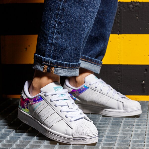 Детски маратонки ADIDAS SUPERSTARJ h03949 цвят бял