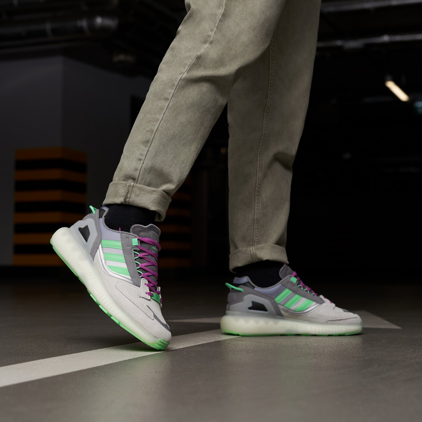 Мъжки маратонки ADIDAS ZX 5K BOOST gx2028 цвят сив