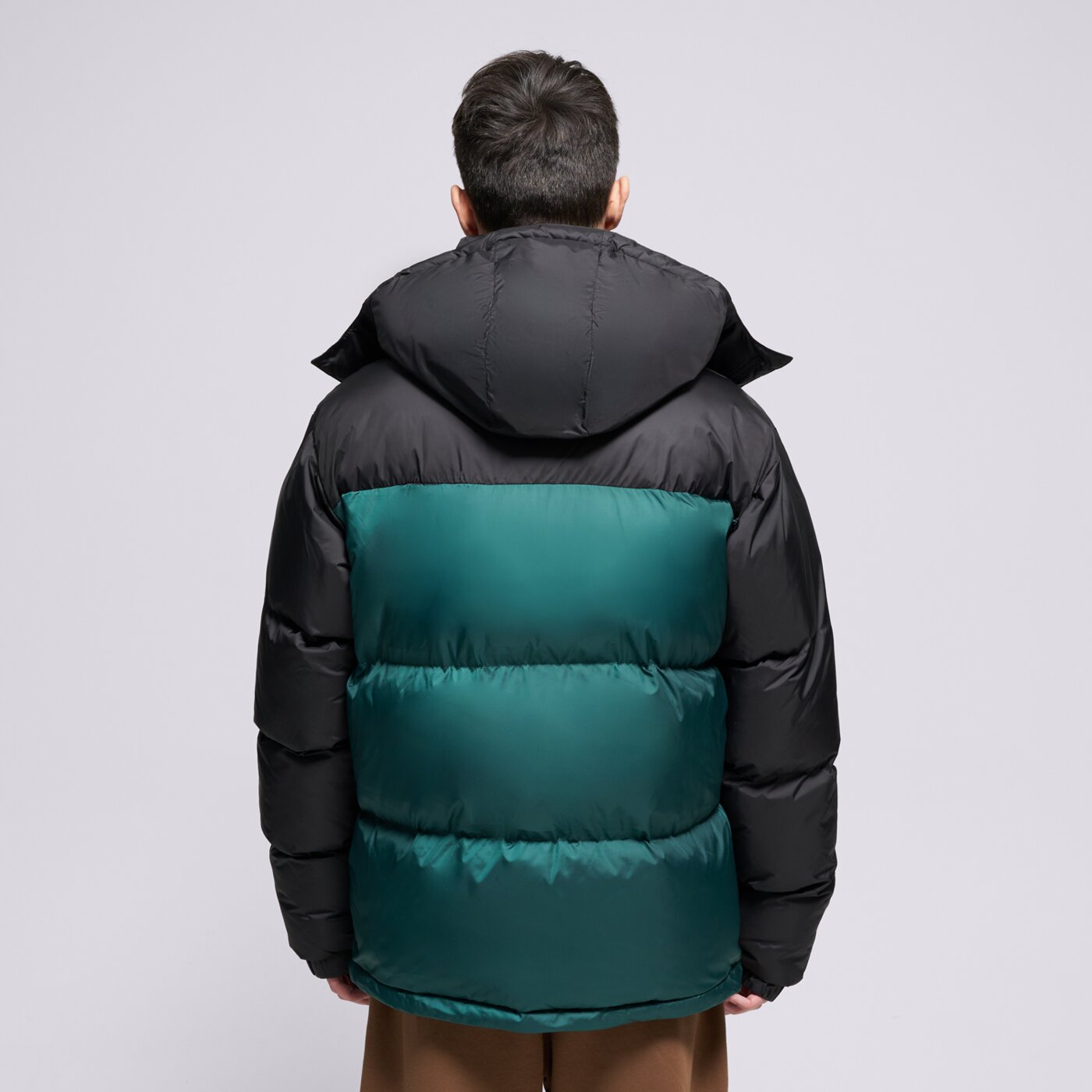 Мъжко зимно яке ELLESSE ЯКЕ ПУХЕН DENEGRI PADDED BLK/DGREEN JACKET shb23618070 цвят черен