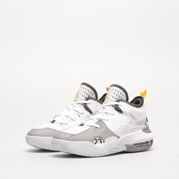 Детски маратонки JORDAN STAY LOYAL 2  dq8398-103 цвят бял
