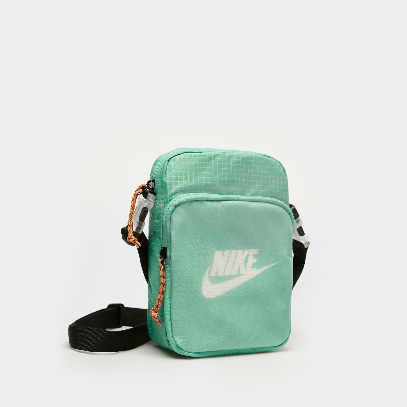 Дамски сак NIKE ЧАНТА HERITAGE 2.0 cv1408-363 цвят зелен