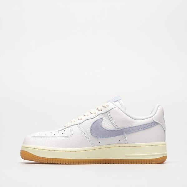 Дамски маратонки NIKE WMNS AIR FORCE 1 '07  fd9867-100 цвят бял