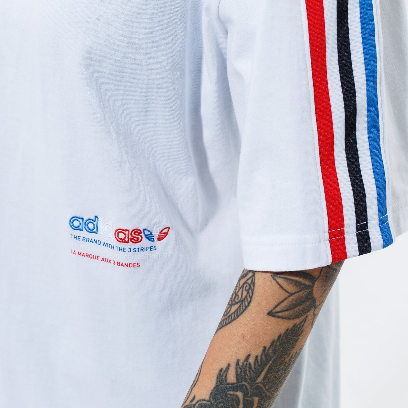 Дамска тениска ADIDAS ТЕНИСКА OVERSIZED TEE gn2870 цвят бял