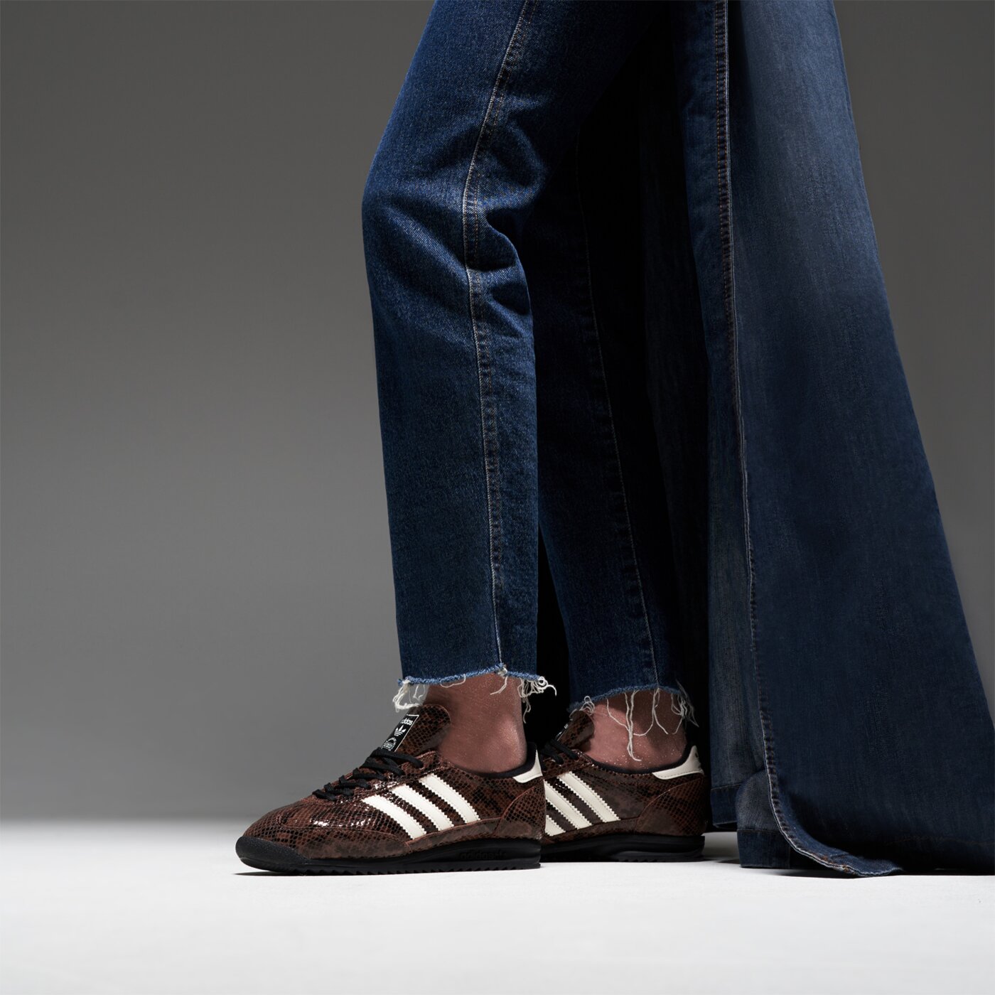 Дамски маратонки ADIDAS SL 72 OG W js3981 цвят черен