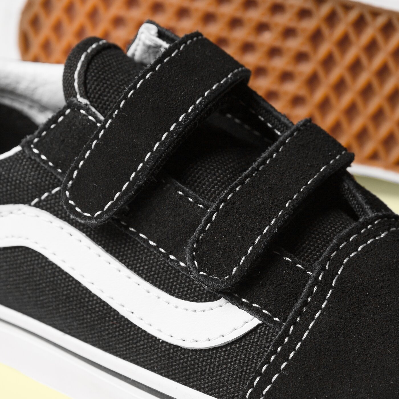 Детски маратонки VANS OLD SKOOL  vn000d3yblk1 цвят черен