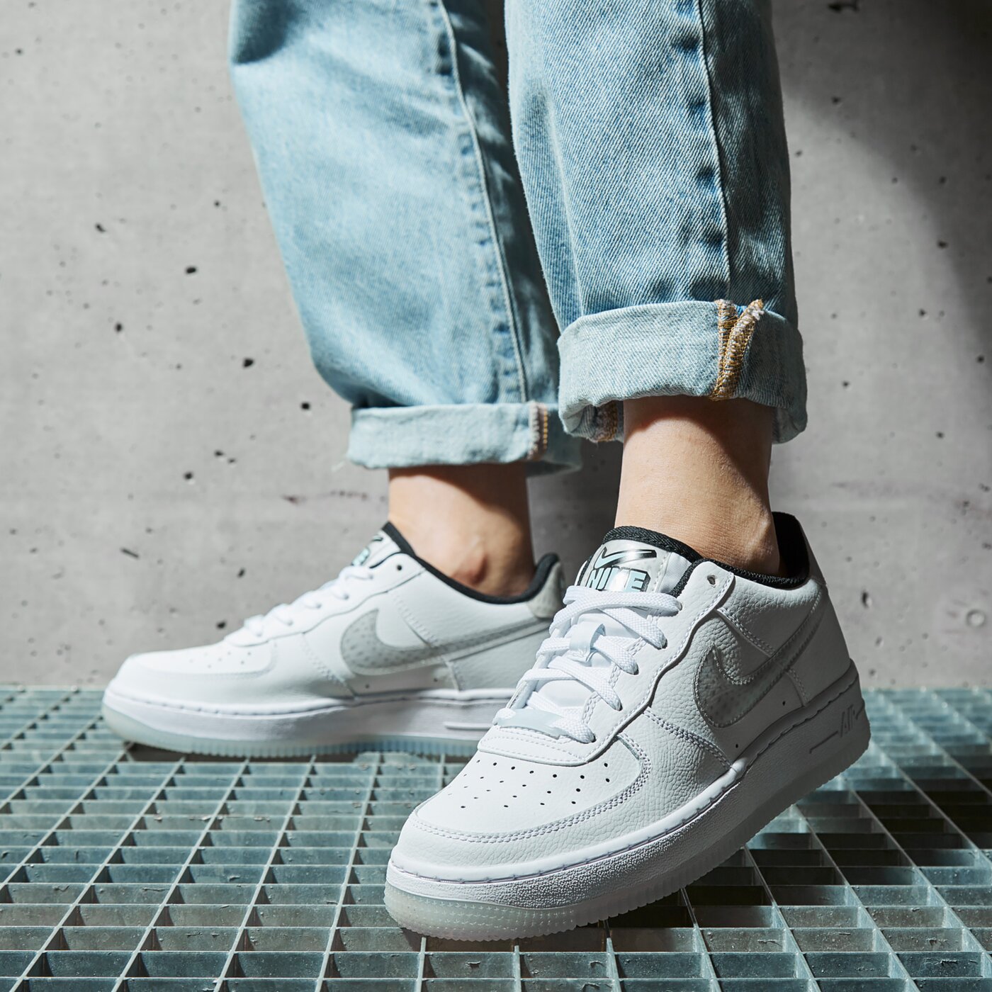 Детски маратонки NIKE AIR FORCE 1 LV8 cw5909-100 цвят бял