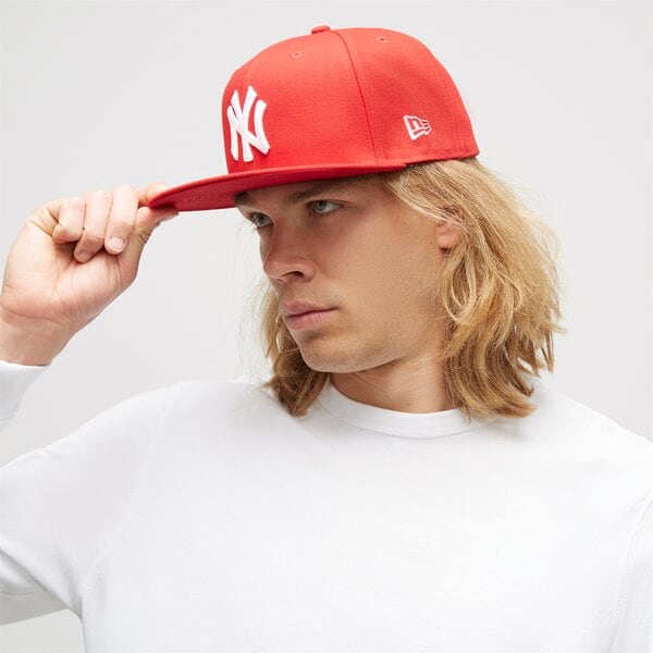 Дамска шапка с козирка NEW ERA ШАПКА 5950 NYY RED MLB BASIC NY YANKEES 10011573 цвят червен