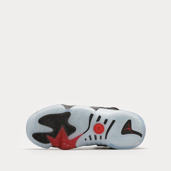 Детски маратонки JORDAN JUMPMAN TREY TWO  dq8431-003 цвят черен