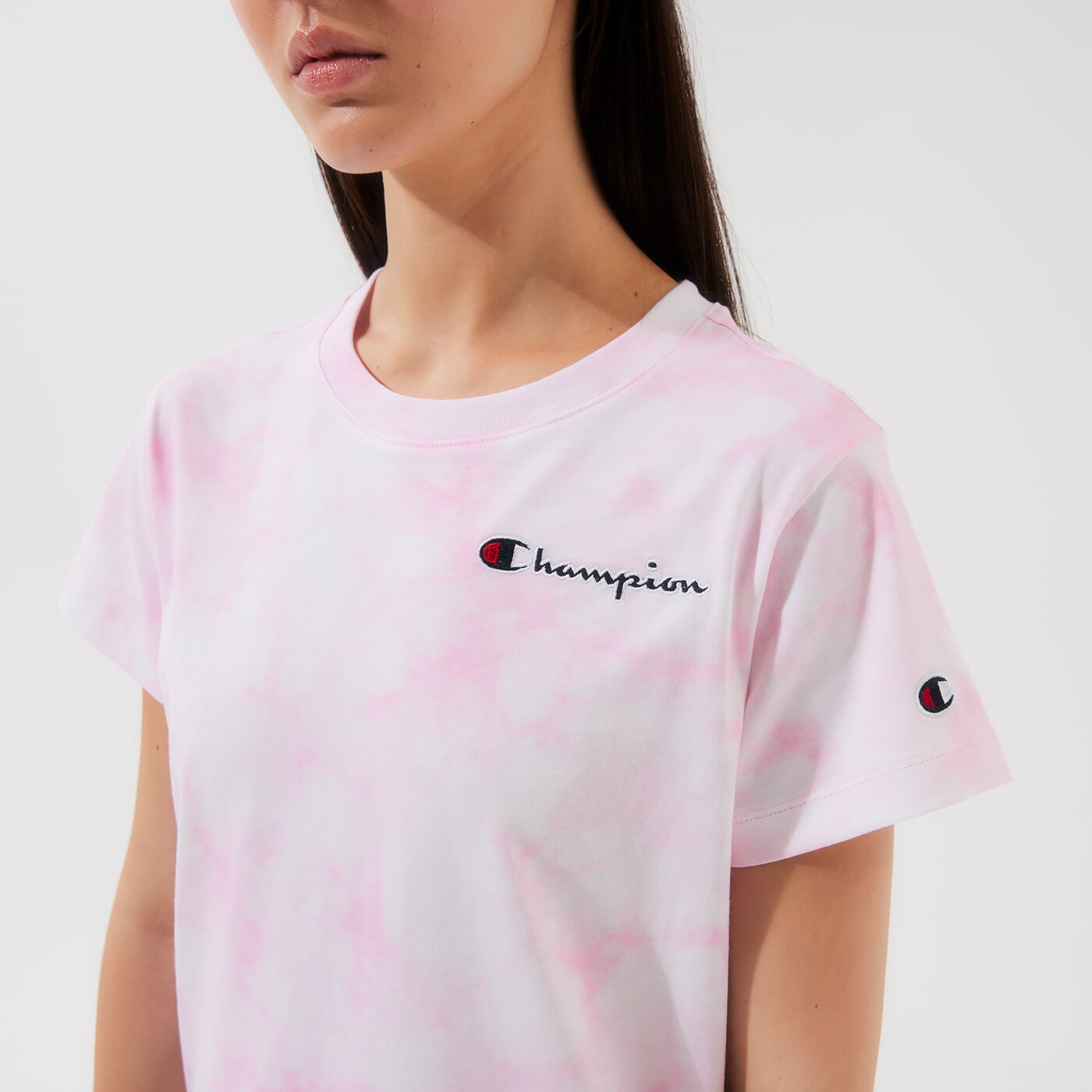 Дамска тениска CHAMPION ТЕНИСКА CREWNECK ТЕНИСКА 113939wl005 цвят многоцветен