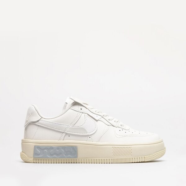 Дамски маратонки NIKE AIR FORCE 1 FONTANKA dh1290-002 цвят бял