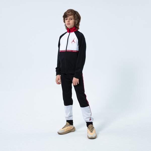 Детска тениска JORDAN КОМПЛЕКТ JUMPMAN AIR BLOCKED TRICOT SET BOY 95a838-023 цвят многоцветен