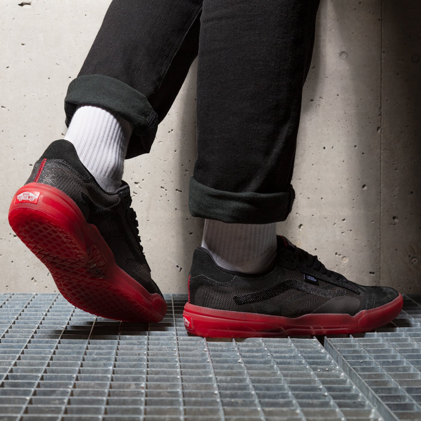 Мъжки маратонки VANS UA EVDNT ULTIMATEWAFFLE vn0a5dy74581 цвят черен