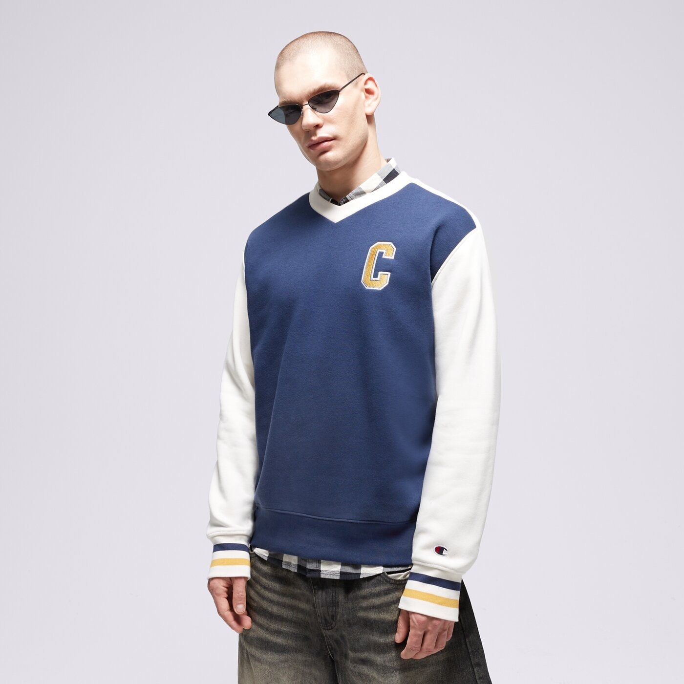Мъжки суичър CHAMPION СУИТЧЪР V-NECK SWEATSHIRT 219176bs561 цвят тъмносин