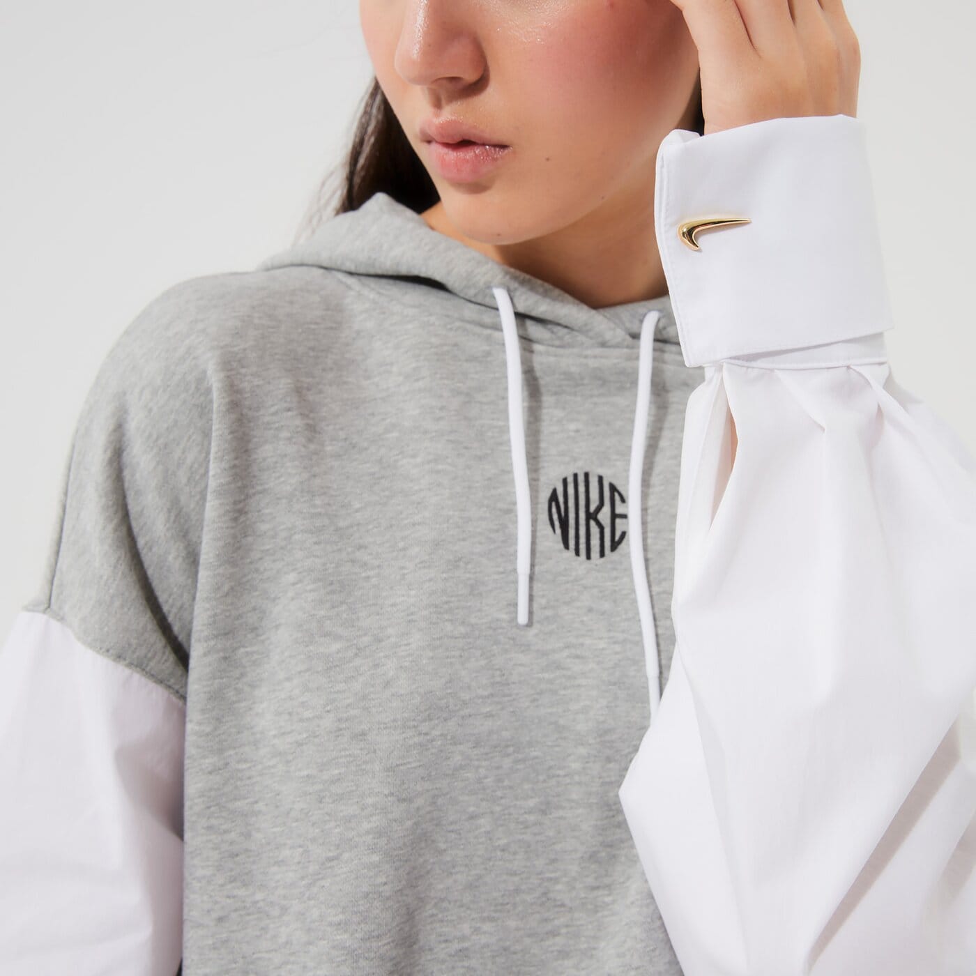 Дамски суичър NIKE СУИТЧЪР С КАЧУЛКА W   NSW ICN CLSH FLC GX HOODIE dd5052-063 цвят сив