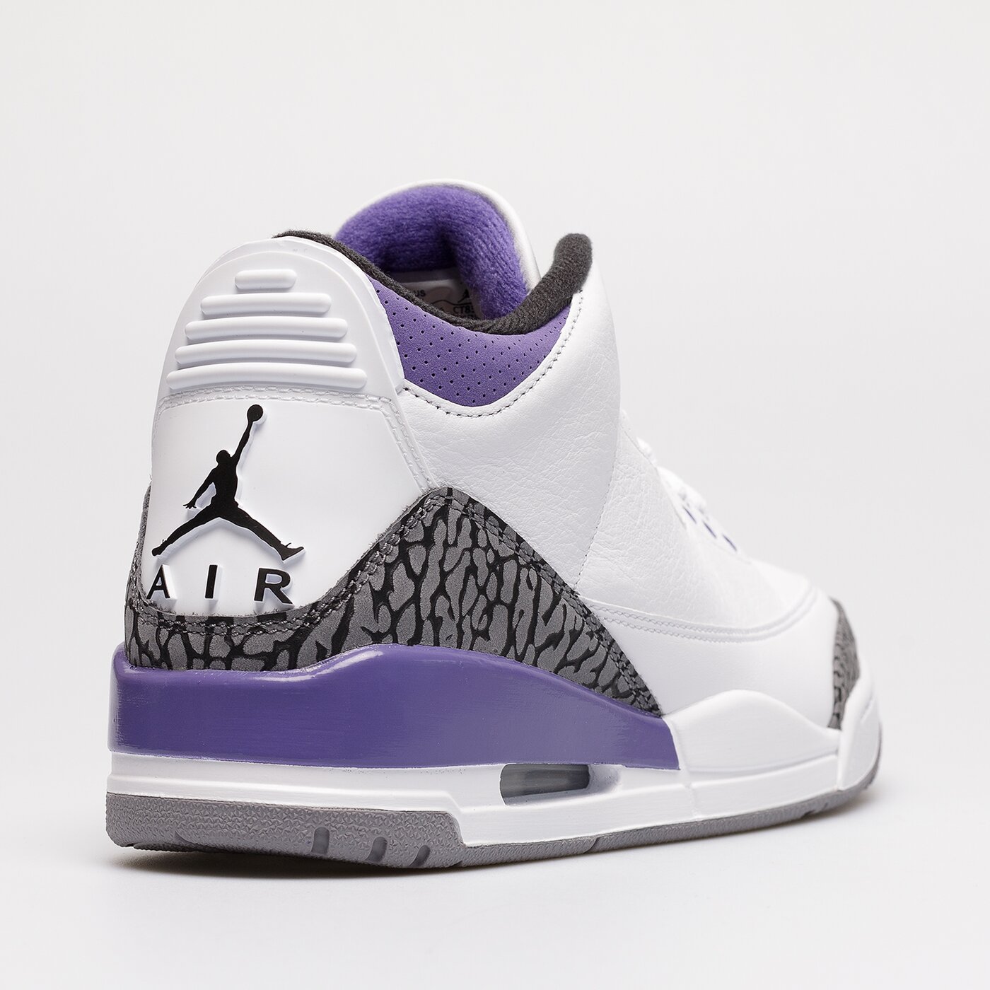 Мъжки маратонки AIR JORDAN 3 RETRO  ct8532-105 цвят бял