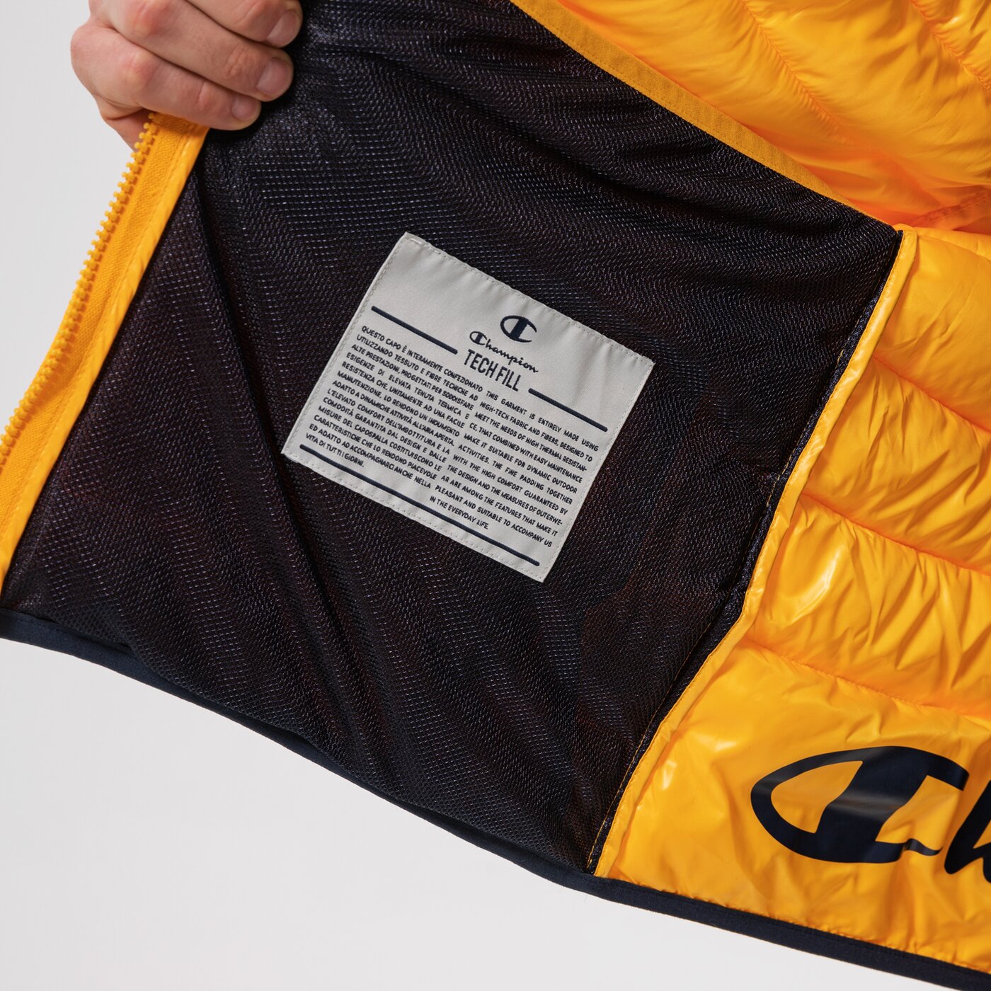 Мъжко зимно яке CHAMPION ЯКЕ ЗИМНО HOODED JACKET 216647ys041 цвят жълт