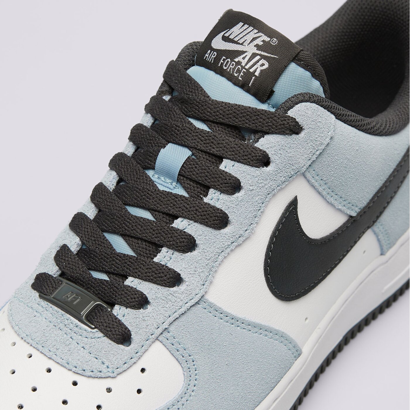 Мъжки маратонки NIKE AIR FORCE 1 '07 LV8 if6205-400 цвят сив