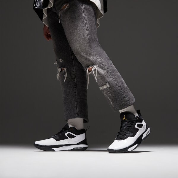Мъжки маратонки JORDAN STAY LOYAL 3  fb1396-070 цвят бял