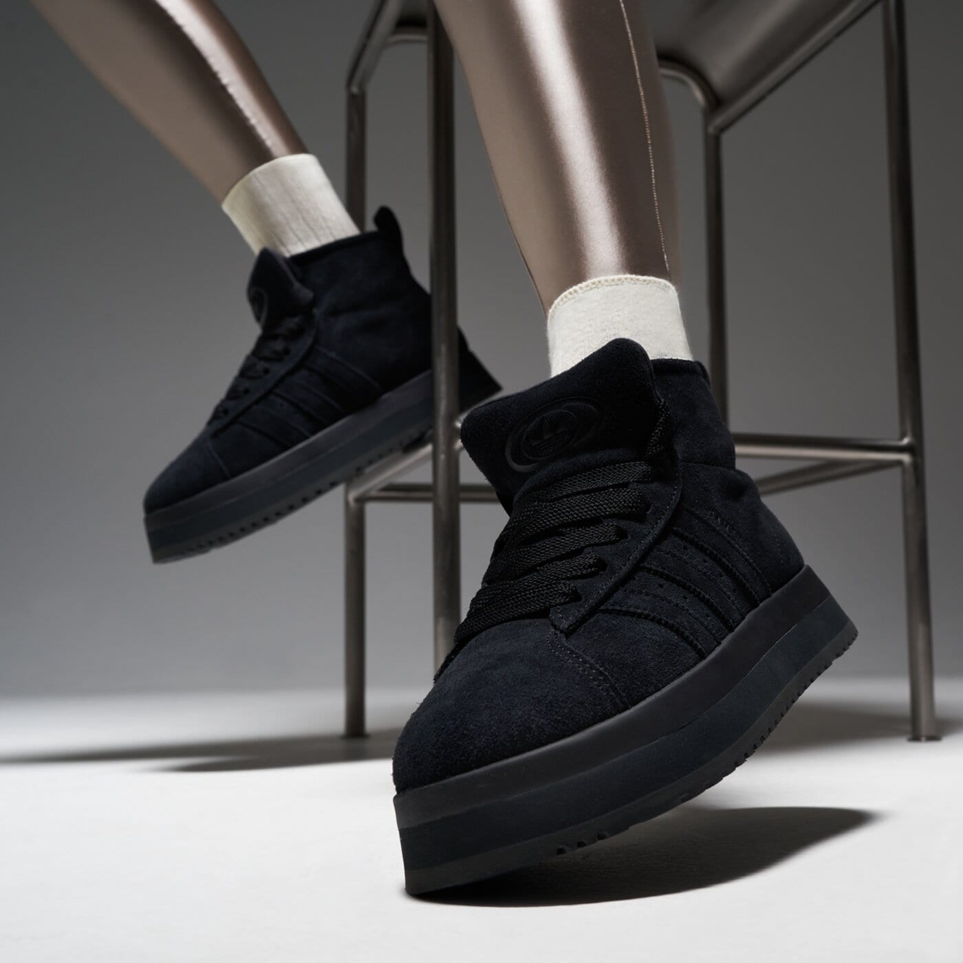 Дамски маратонки ADIDAS CAMPUS 00S WTR MD W jr3737 цвят черен