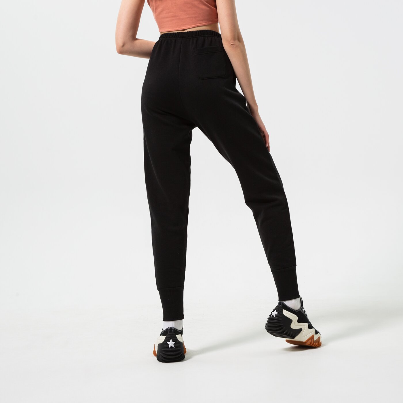 Дамски панталони REEBOK ПАНТАЛОНИ CL WDE COZY FT PANT h49235 цвят черен