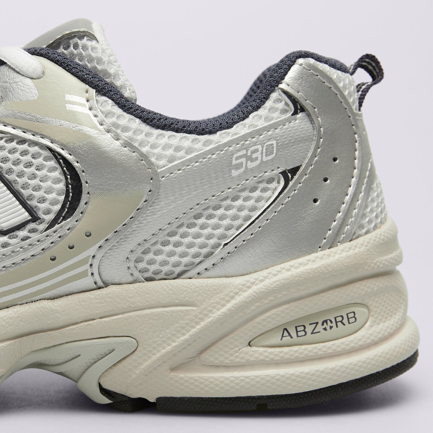 Детски маратонки NEW BALANCE 530  gr530ka цвят кремав