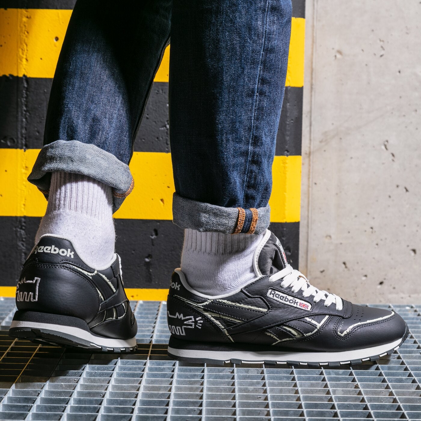 Мъжки маратонки REEBOK CLASSIC LEATHER KEITH HARING gz1456 цвят черен