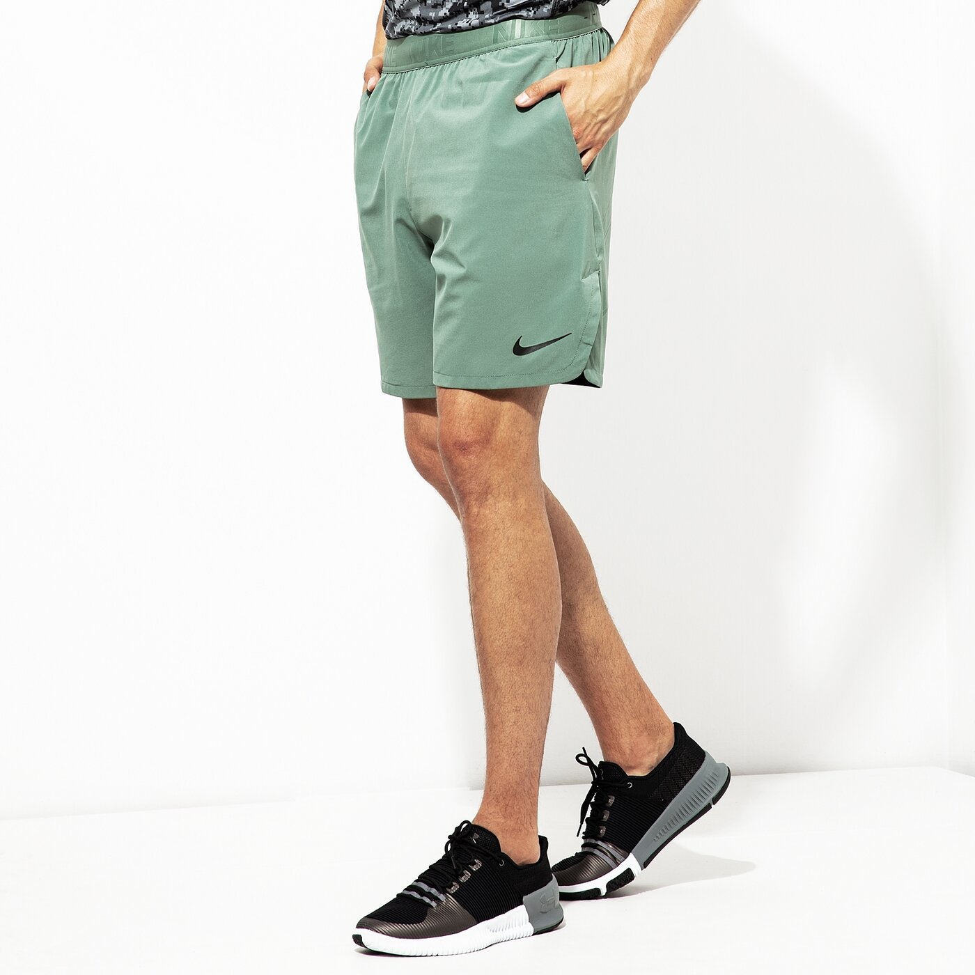 Мъжки къси панталони NIKE ШОРТИ M NK FLX SHORT VENT MAX 2.0 886371-365 цвят зелен