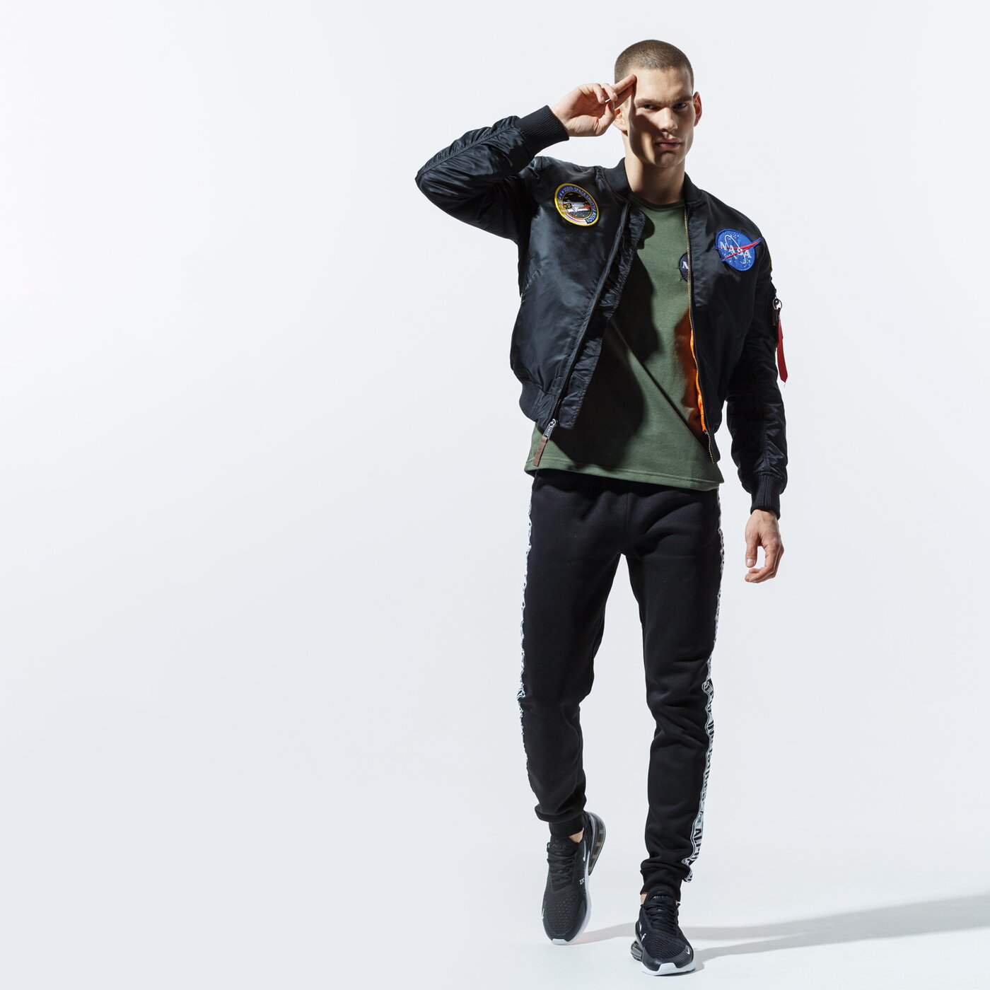 Мъжко зимно яке ALPHA INDUSTRIES ЯКЕ ЗИМНО MA-1 VF NASA 16610703 цвят черен