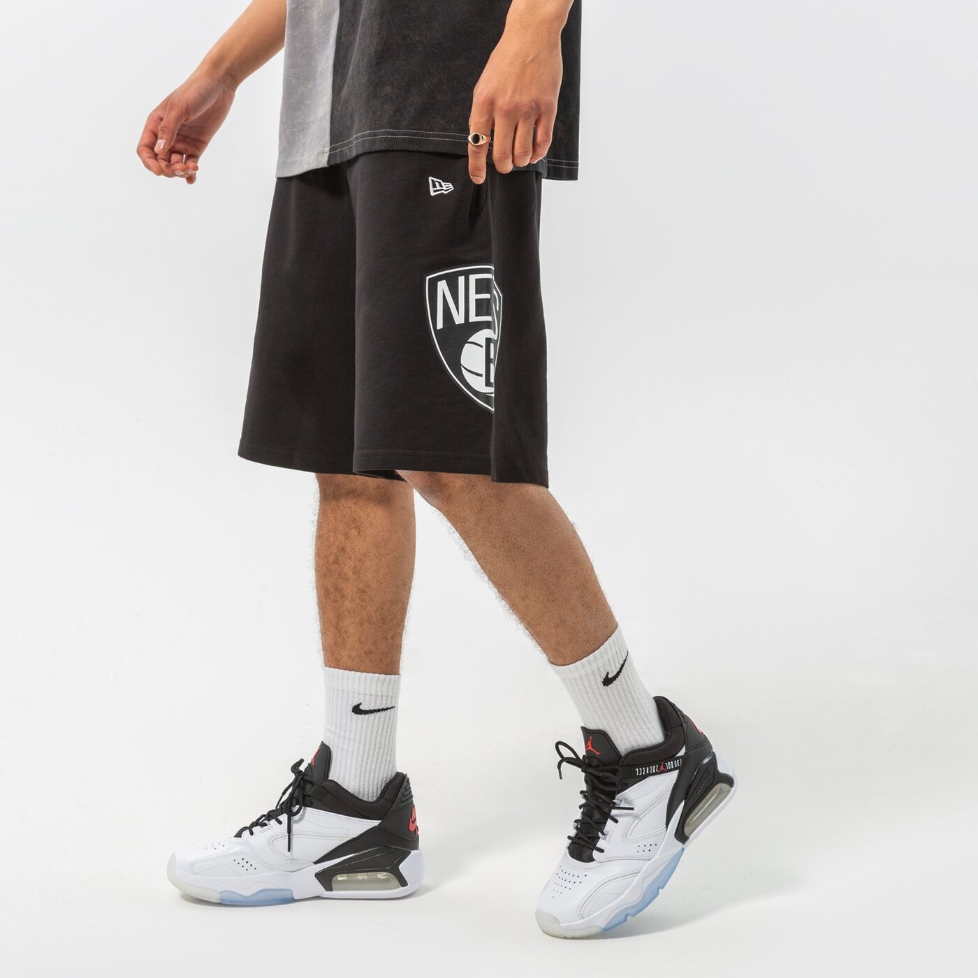 Мъжки къси панталони NEW ERA  ПАНТАЛОНИ WASHED   PACK TEAM LOGO BROOKLYN NE 13083853 цвят черен