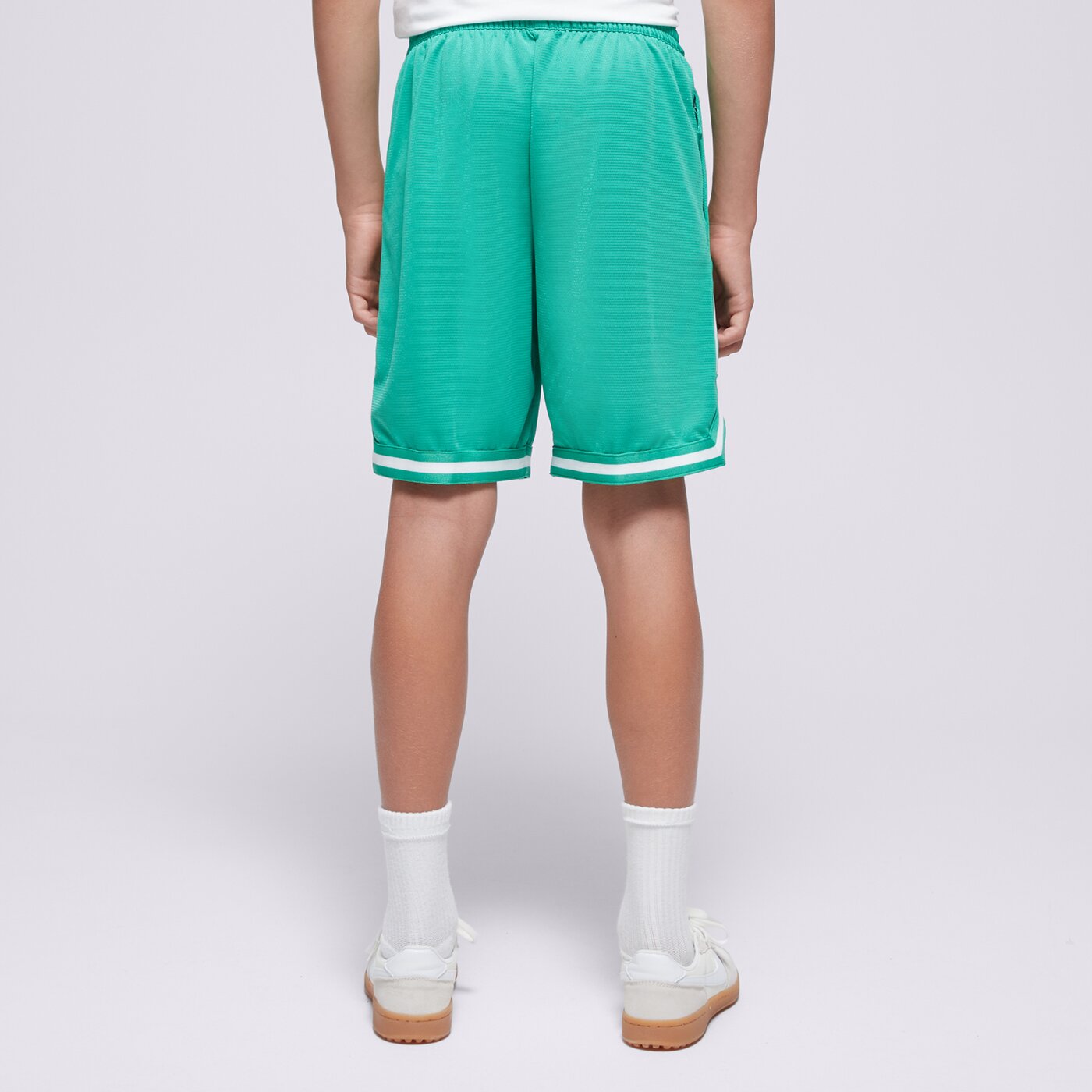  NIKE ШОРТИ B NK DF DNA 24 SHORT BOY fj6802-324 цвят зелен
