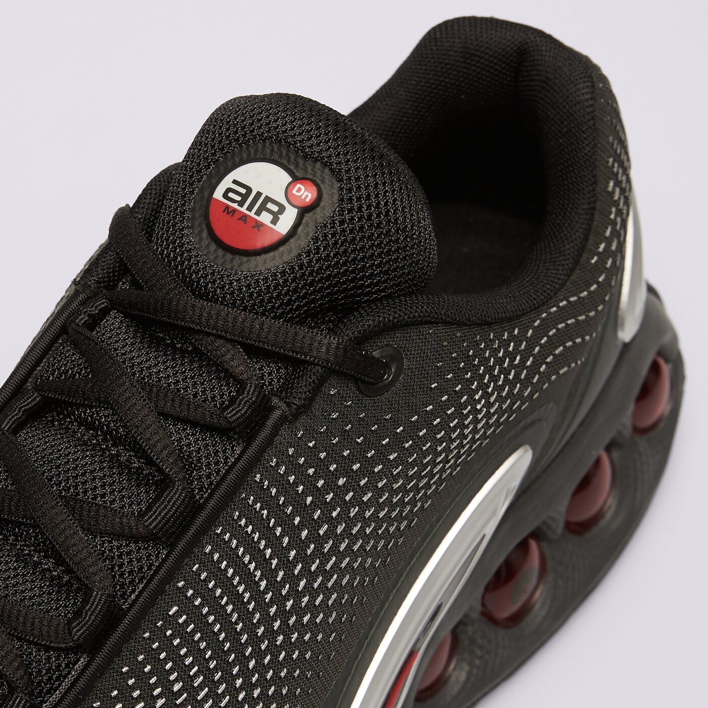 Мъжки маратонки NIKE AIR MAX DN dv3337-016 цвят черен