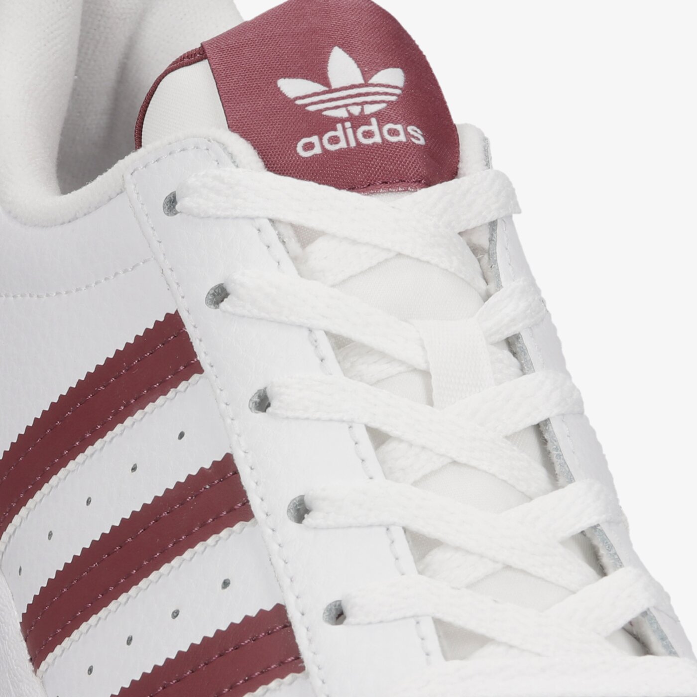 Дамски маратонки ADIDAS SUPERSTAR  gy0976 цвят бял