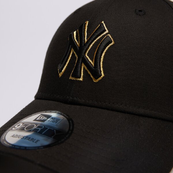 Дамска шапка с козирка NEW ERA ШАПКА METALLIC OUTLINE 940 NYY NEW YORK YANKEES 60435135 цвят черен