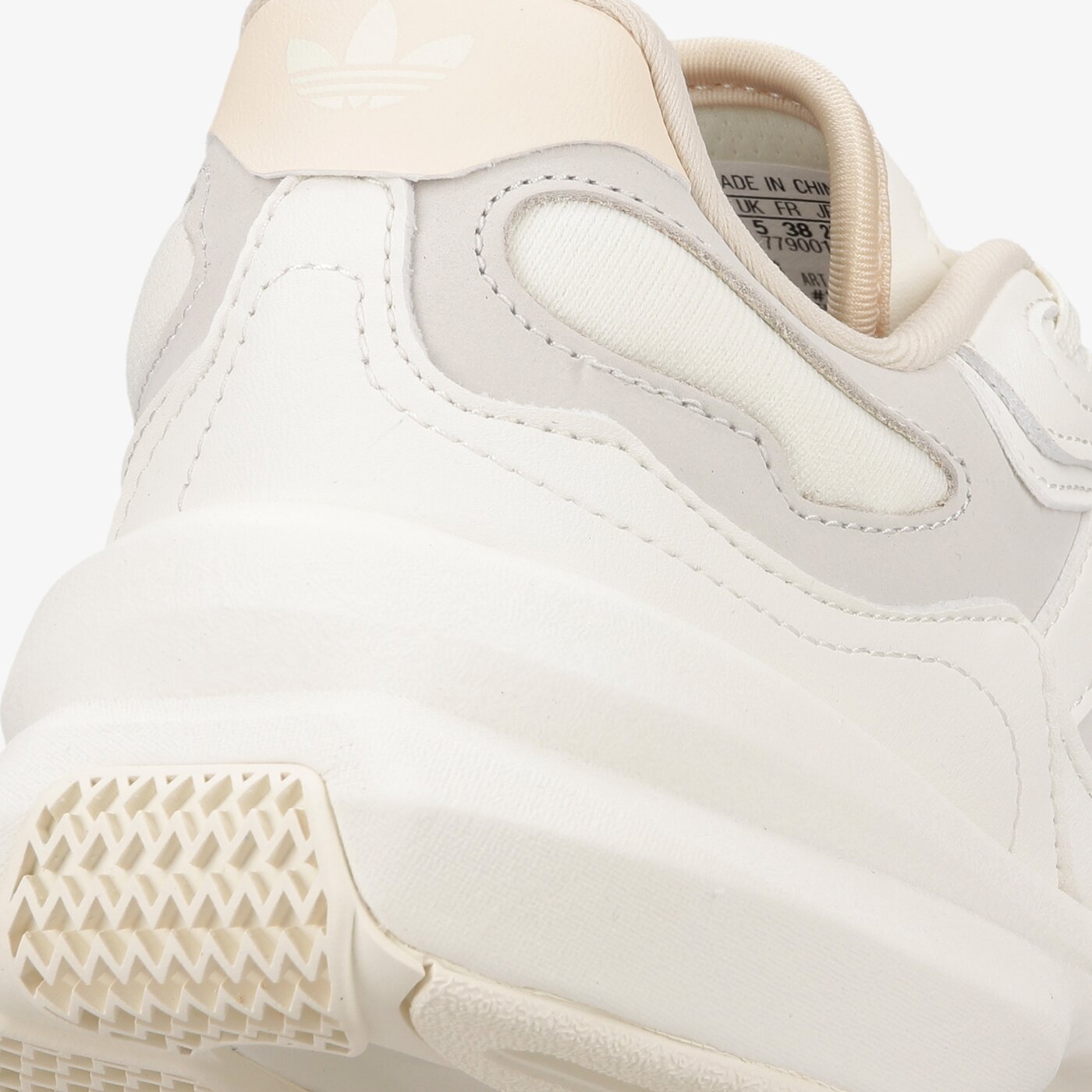 Дамски маратонки ADIDAS ZENTIC W gx0425 цвят бял